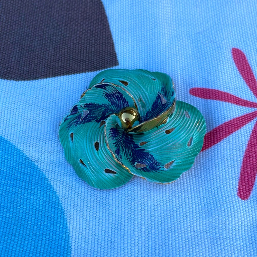 Vintage Aqua Blue Enamel Flower Pin Brooch Retro Jewelry